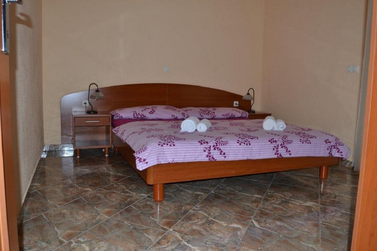 Apartment Barisic Hrvatskih Zrtava 404 Seget Vranjica
