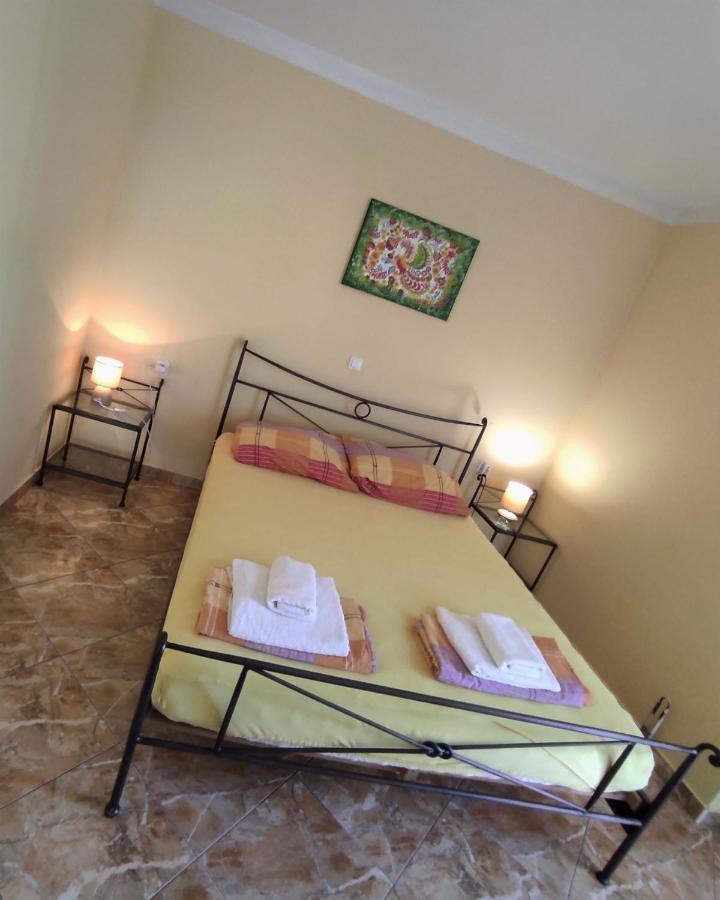 Barisic Hrvatskih Zrtava 404 Seget Vranjica Apartment *