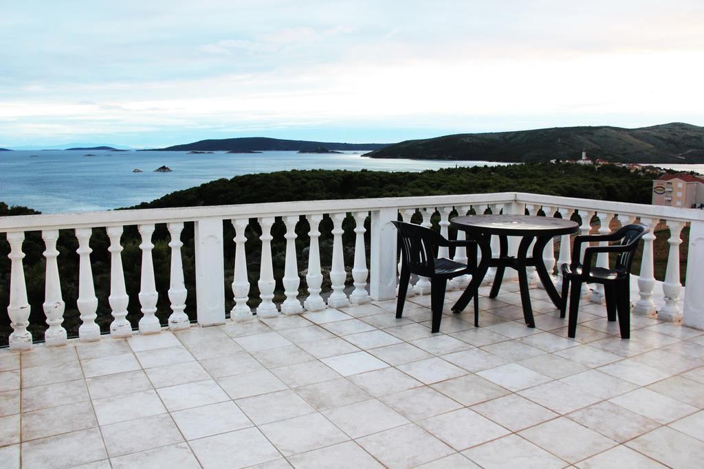 Barisic Hrvatskih Zrtava 404 Seget Vranjica Apartment Trogir